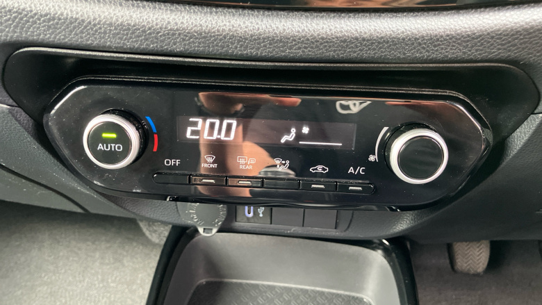 Toyota Aygo X 1.0 VVT-i Edge 5dr Petrol Hatchback